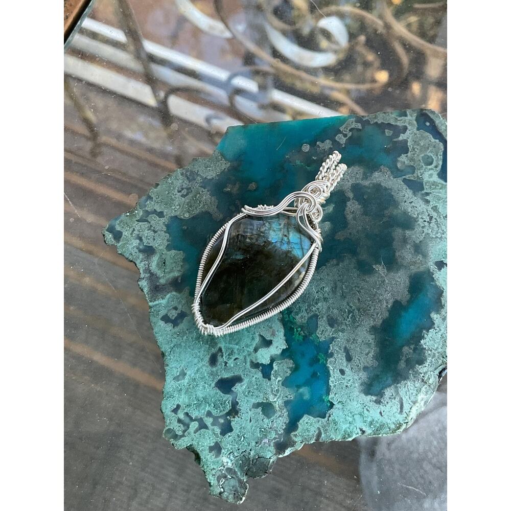 Handcrafted Labradorite Pendant